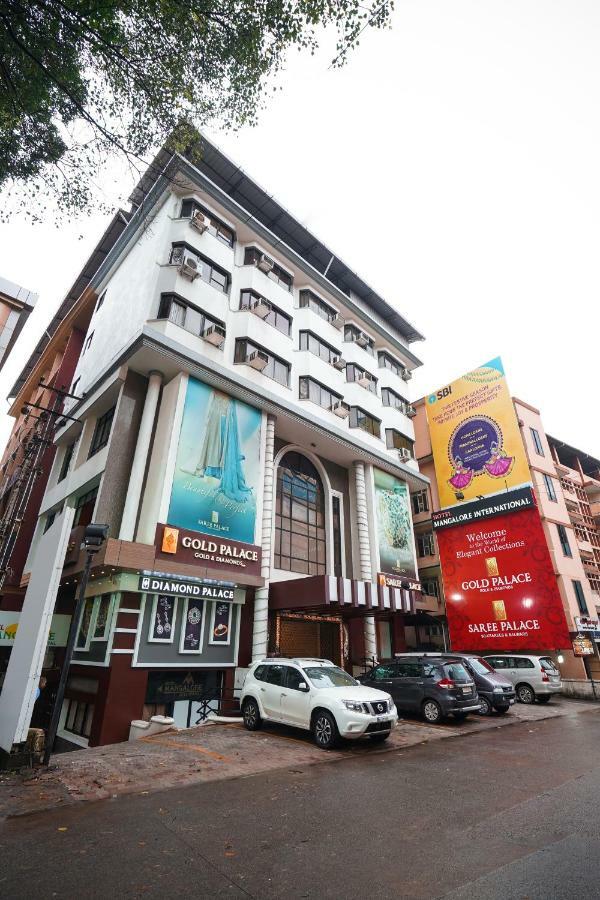 โฮเต็ล แมงกสลอร์ อินเตอร์เนชั่นเนล Hotel มังคาลอร์ ภายนอก รูปภาพ